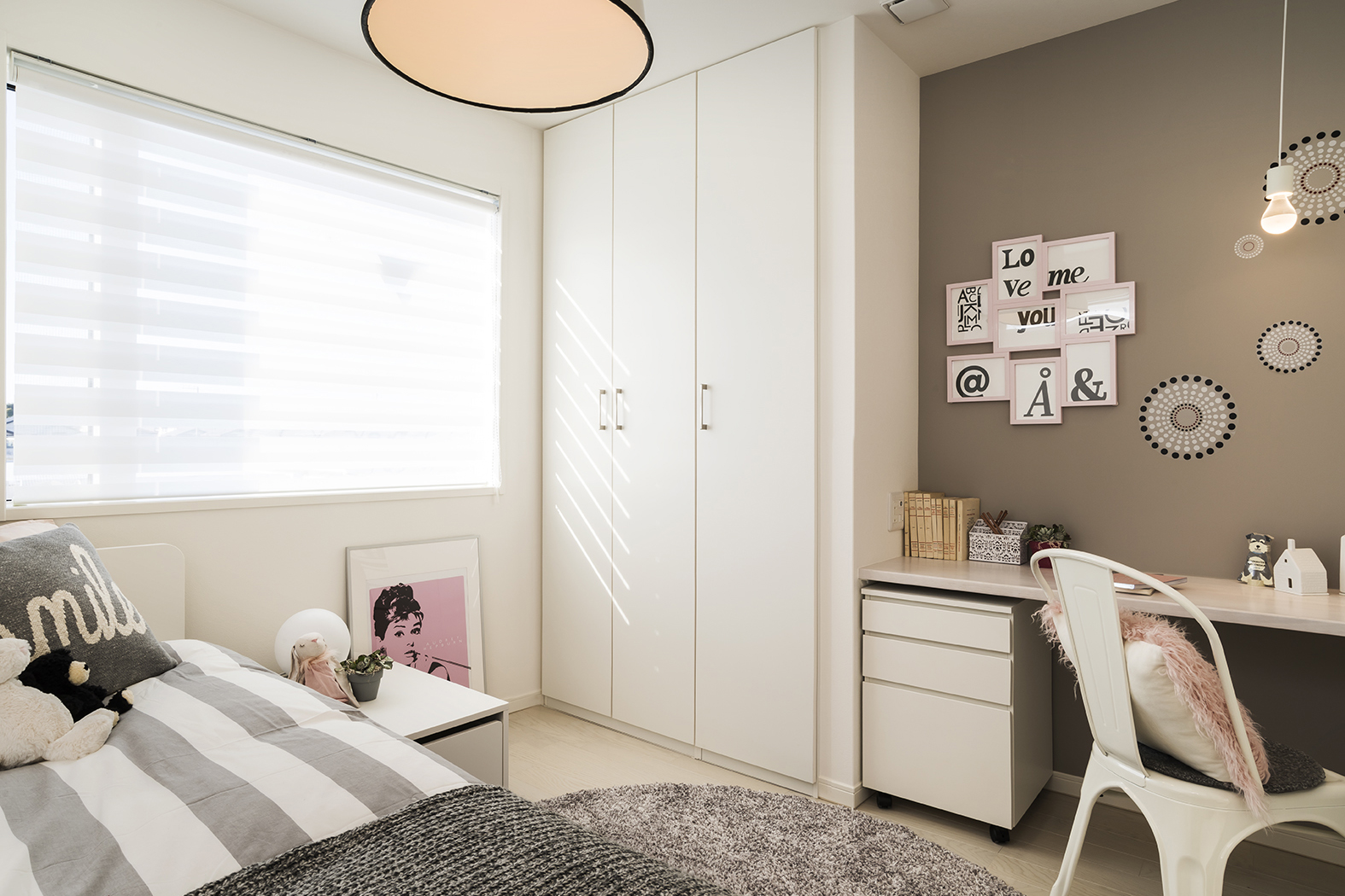 和モダンスタイルタイル画像
